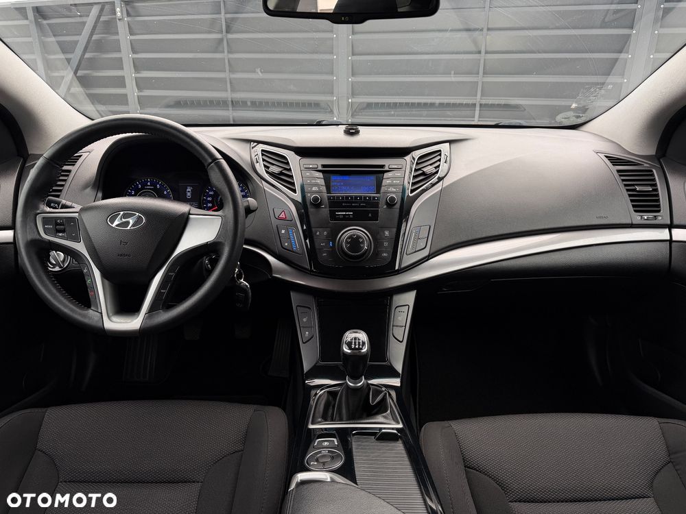 Hyundai i40 1.6 GDI Comfort + - 11