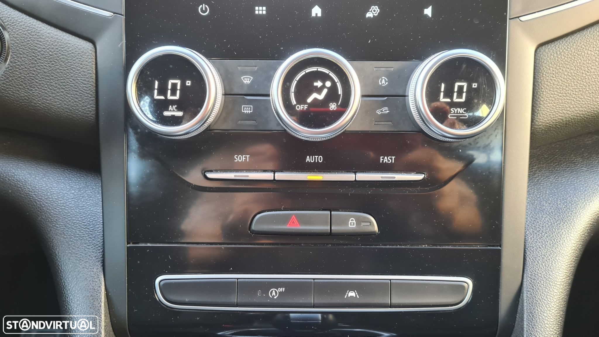 Renault Mégane 1.5 Blue dCi Intens EDC - 32