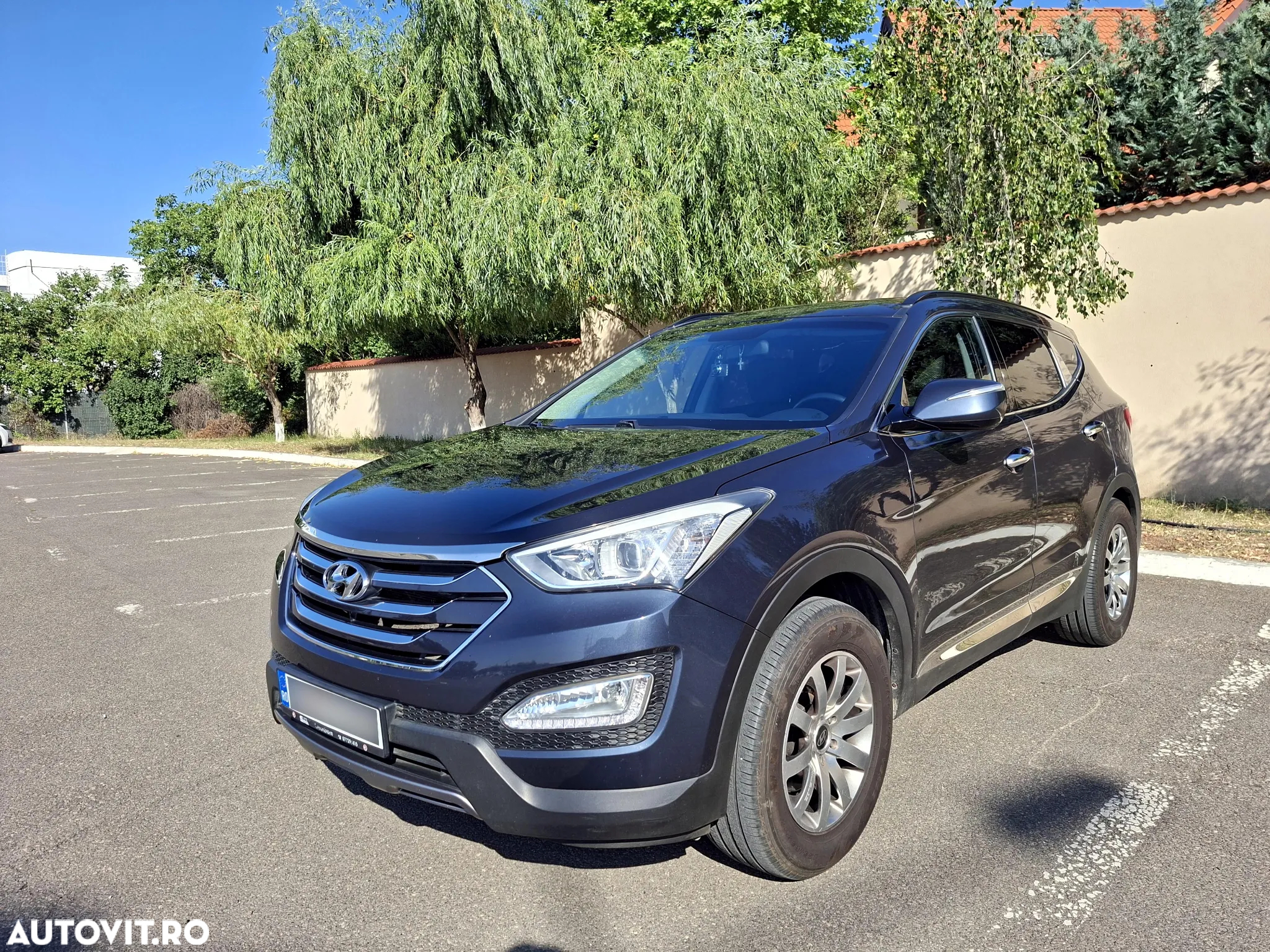 Hyundai Santa Fe - 3