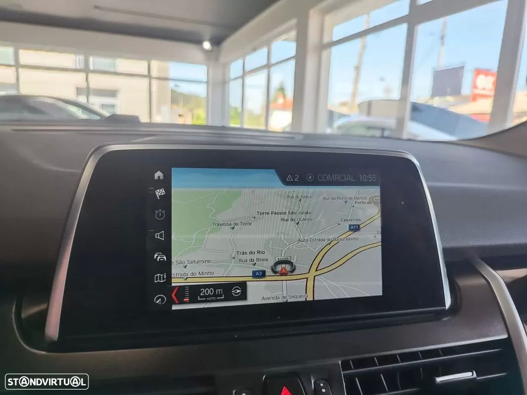 BMW 216 Active Tourer d Line Luxury Auto - 30