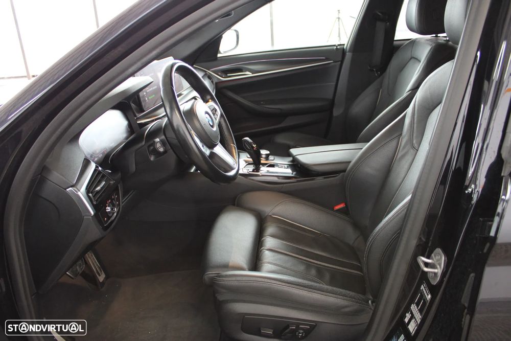 BMW 520 d Pack Desportivo M Auto - 7