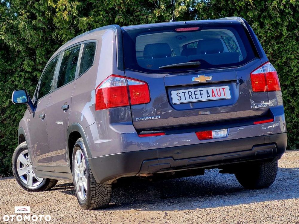 Chevrolet Orlando - 28