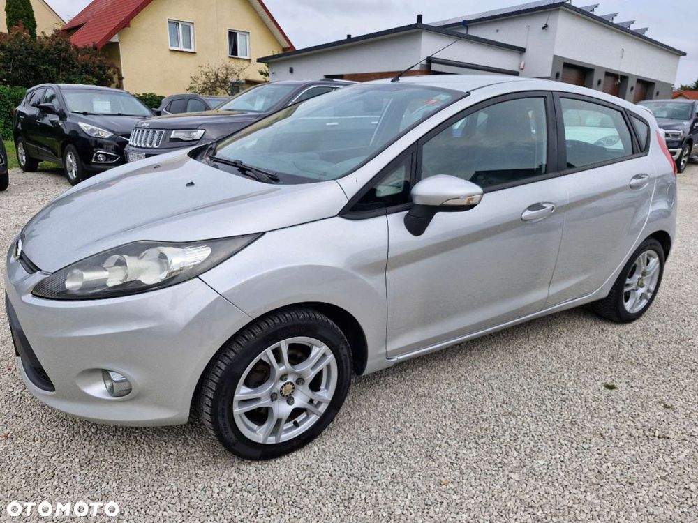 Ford Fiesta - 4