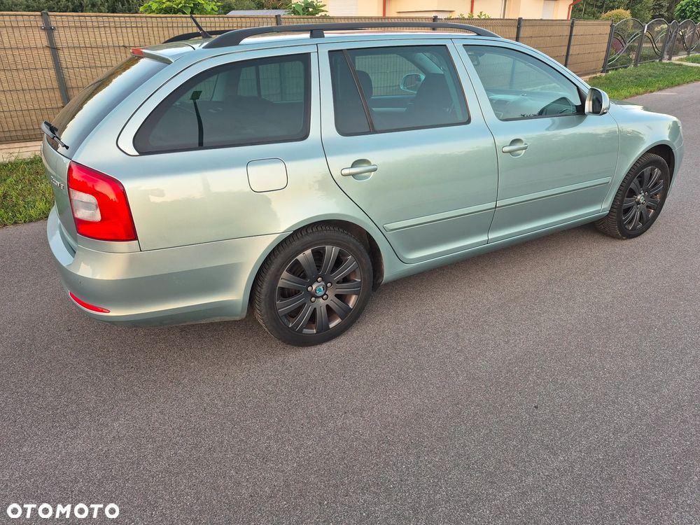 Skoda Octavia 1.2 TSI Family Plus - 9