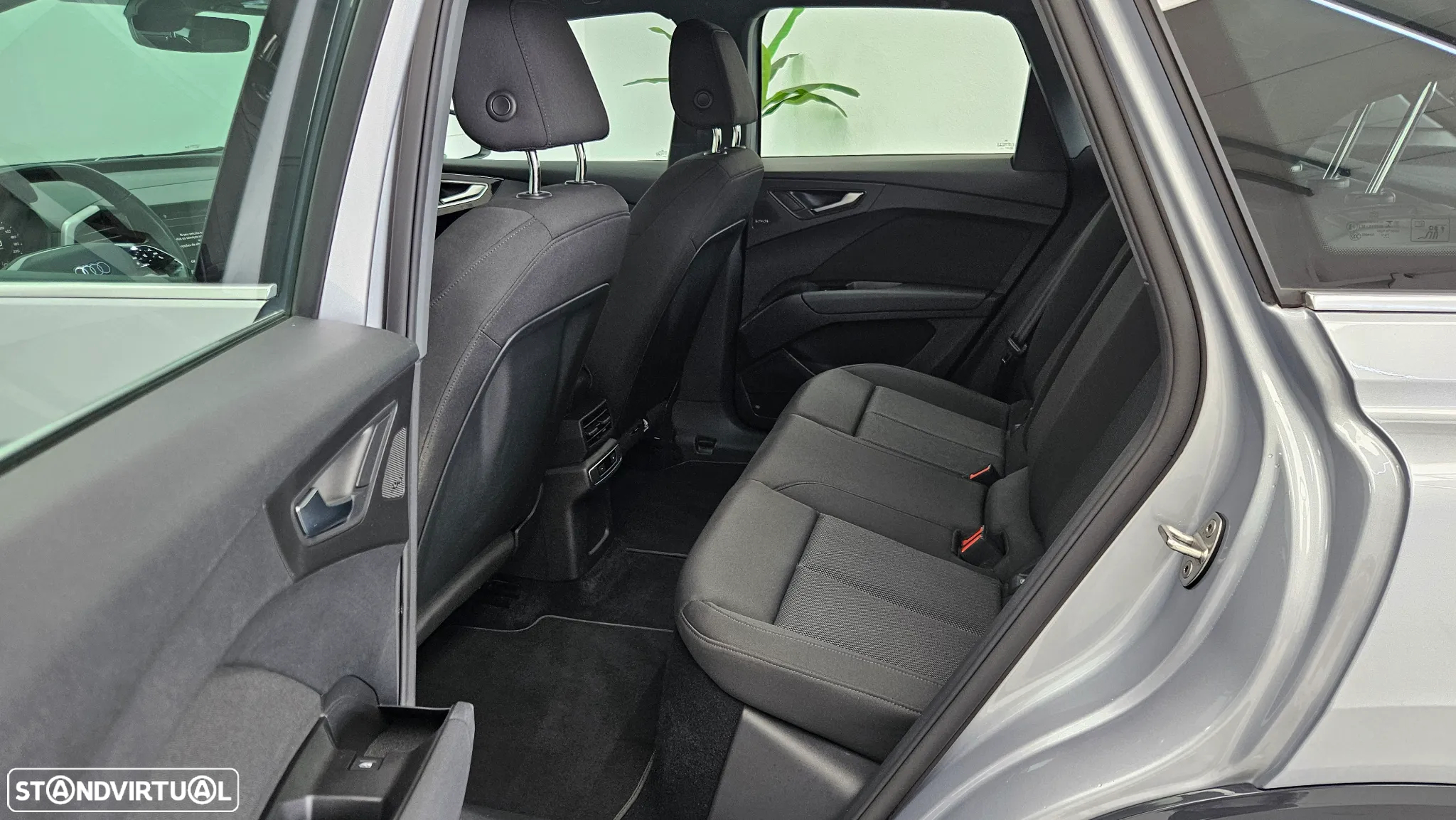 Audi Q4 e-tron 40 82 kWH - 18