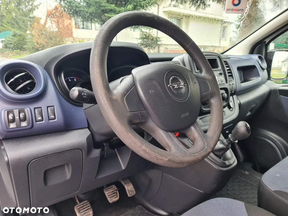 Opel Vivaro - 14
