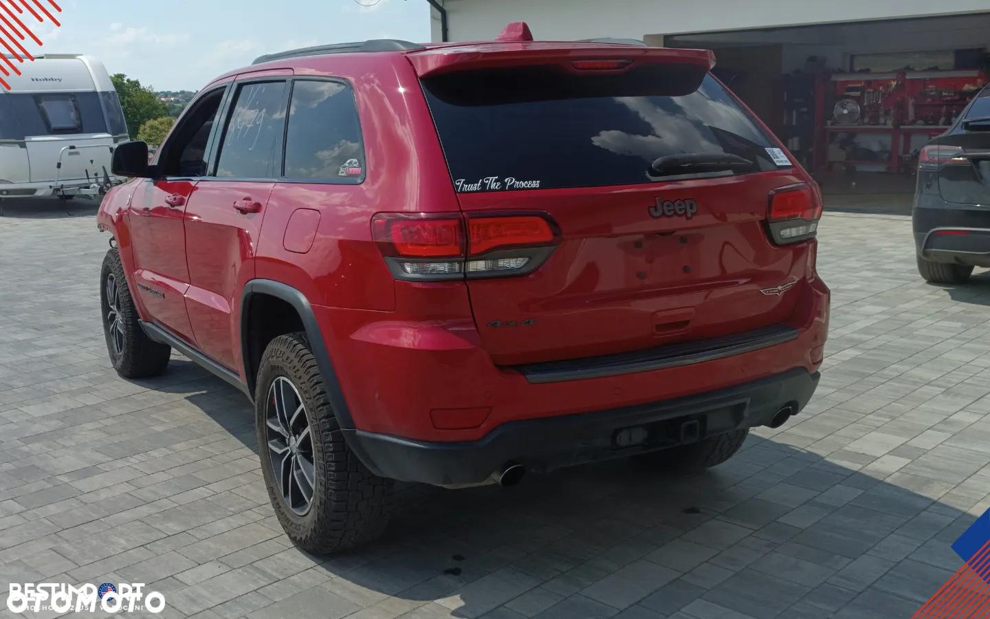 Jeep Grand Cherokee 5.7 V8 HEMI 4WD Automatik Summit