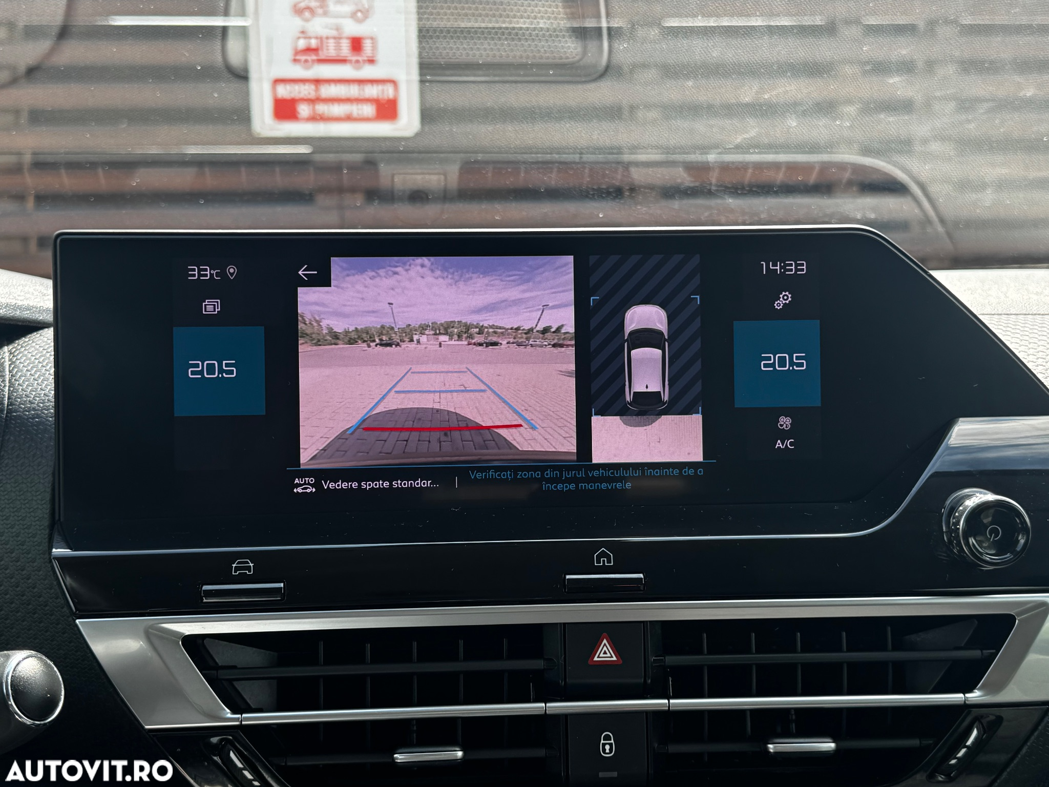 Citroën C4 BlueHDi 130 Stop&Start EAT8 SHINE - 28