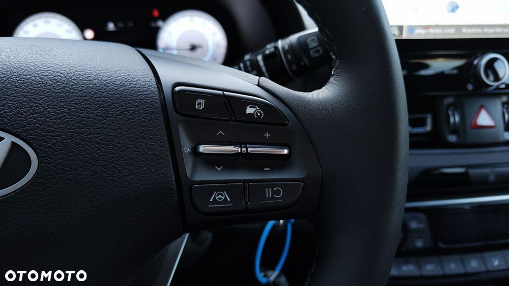 Hyundai i30 - 23