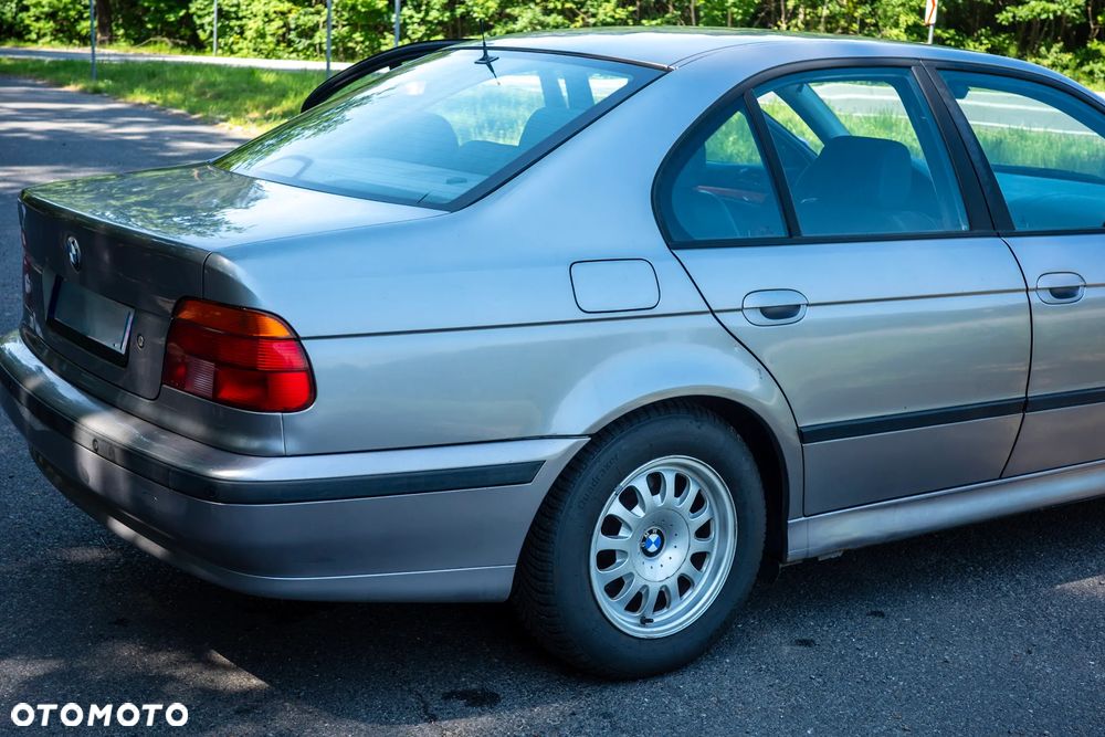 BMW Seria 5 - 8
