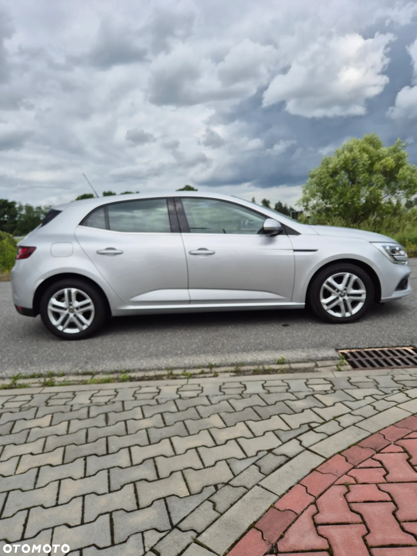 Renault Megane 1.2 Energy TCe Zen - 4