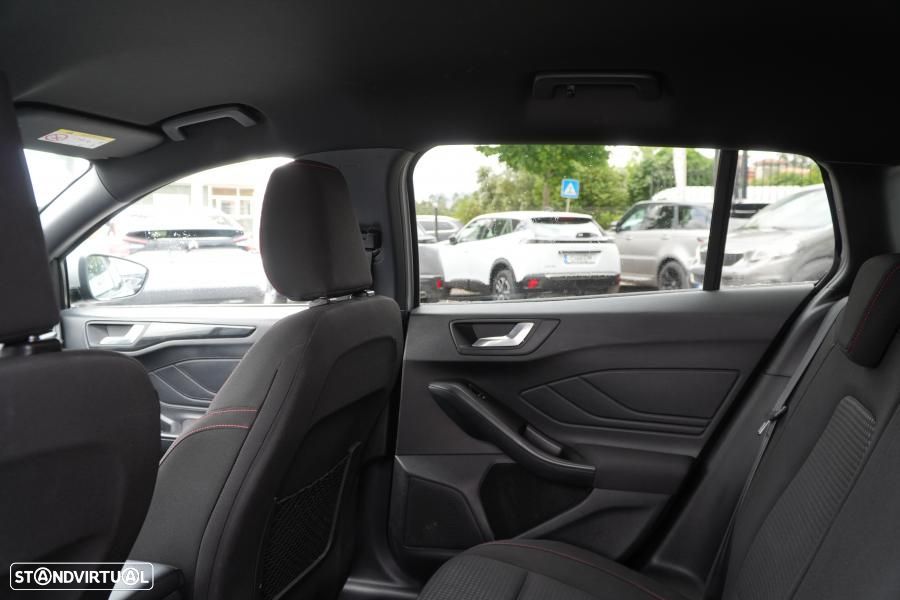 Ford Focus SW 1.0 EcoBoost ST-Line X - 7