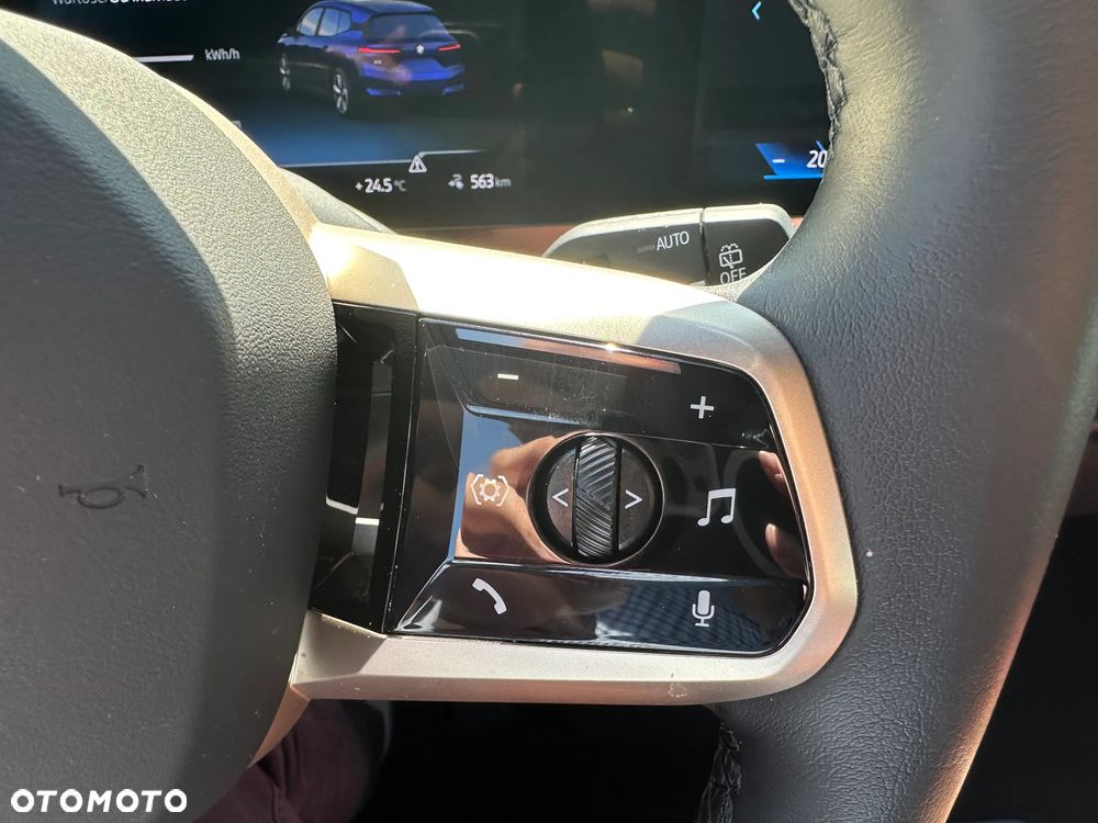 BMW iX xDrive60 111.5kWh - 15