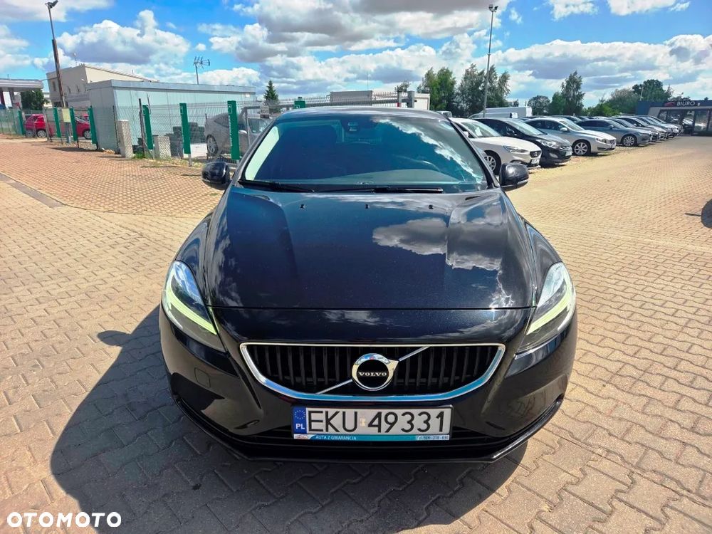 Volvo V40 D2 Momentum - 24