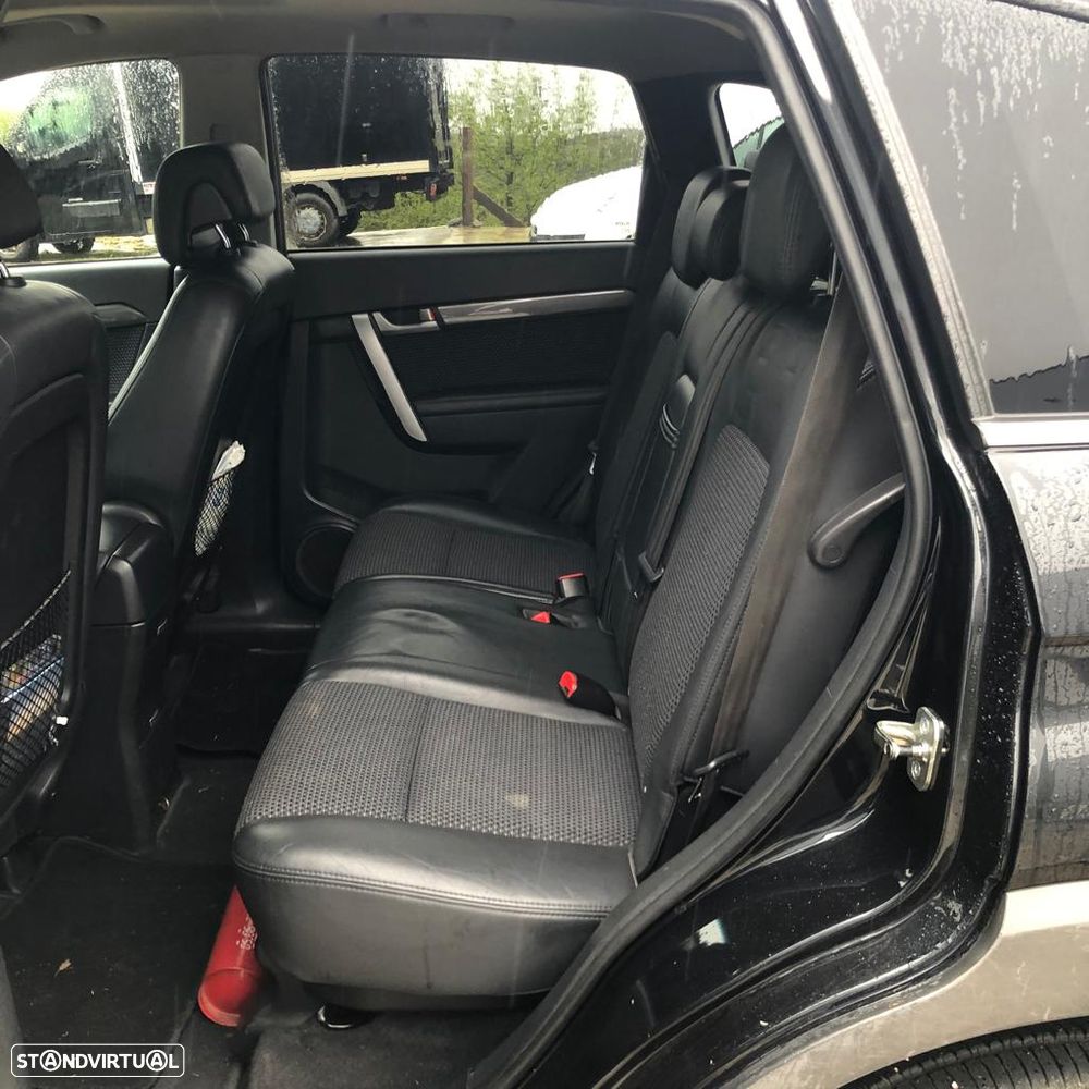 Chevrolet Captiva 2011 photo 4