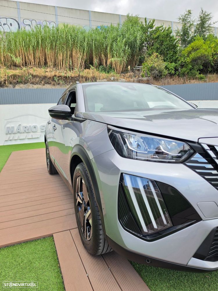 Peugeot 2008 1.2 PureTech Allure — fotografia 13