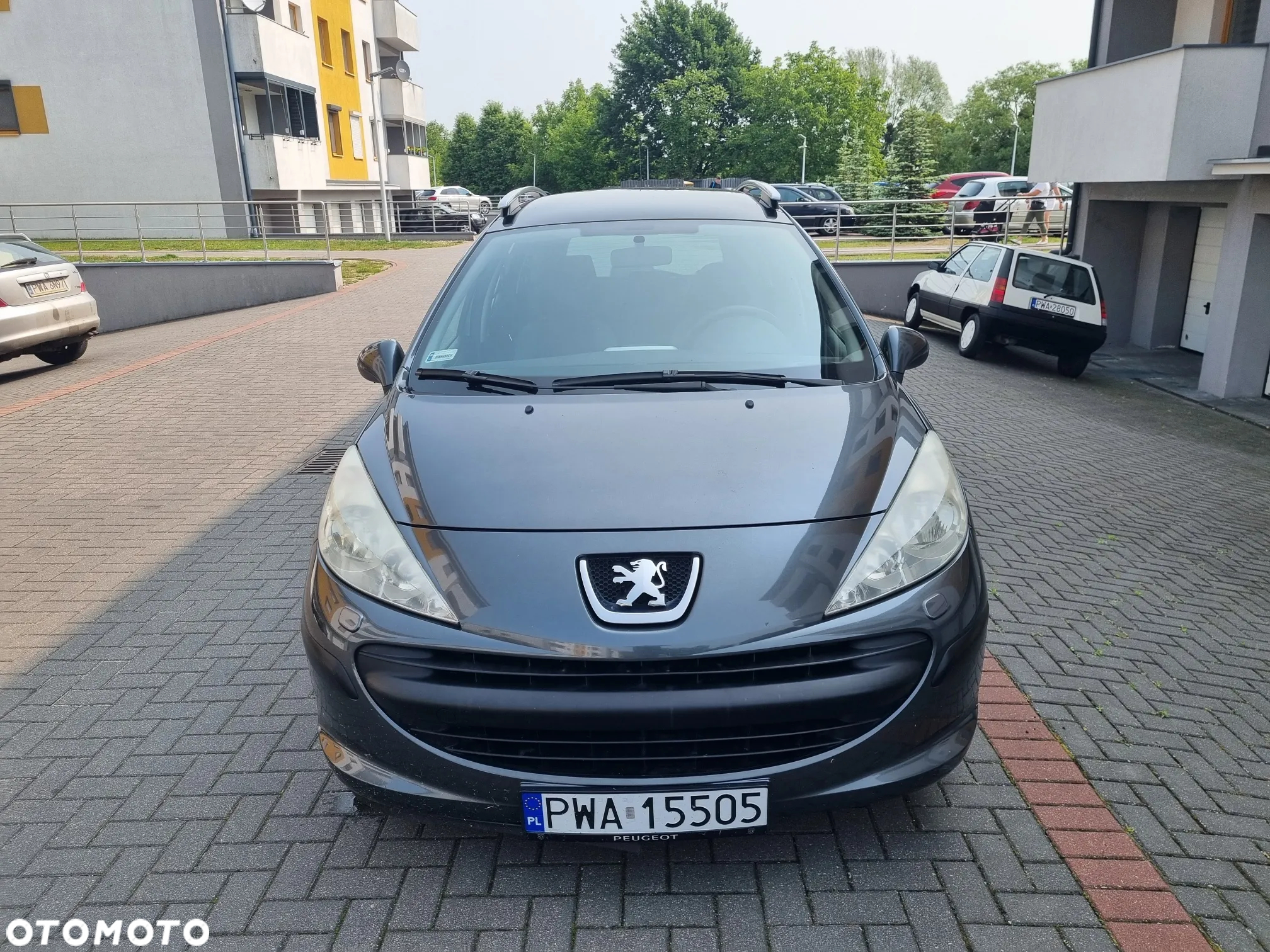 Peugeot 207 1.4 16V Trendy - 5