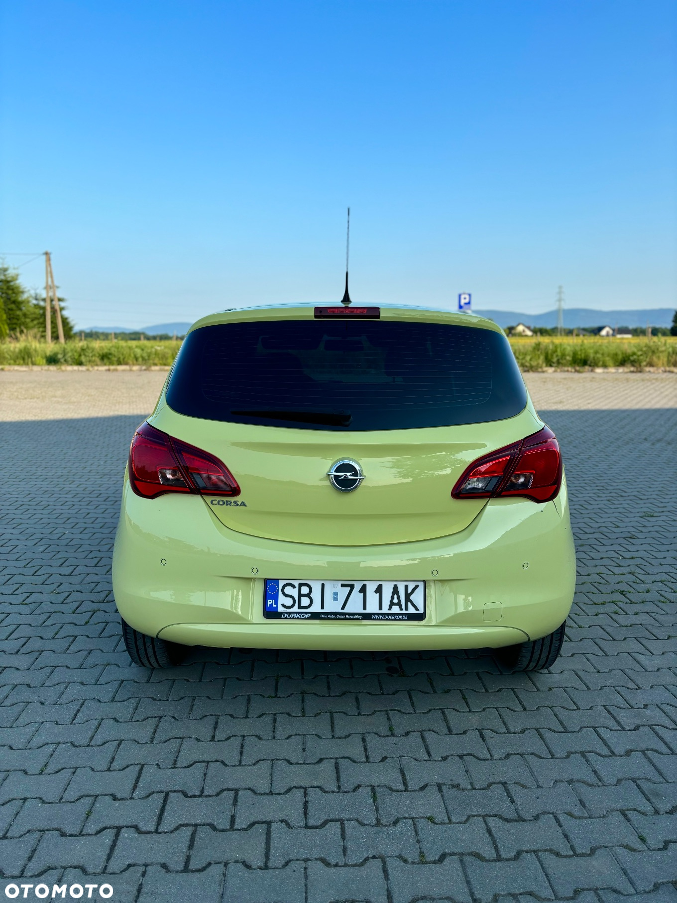 Opel Corsa 1.4 Enjoy - 4