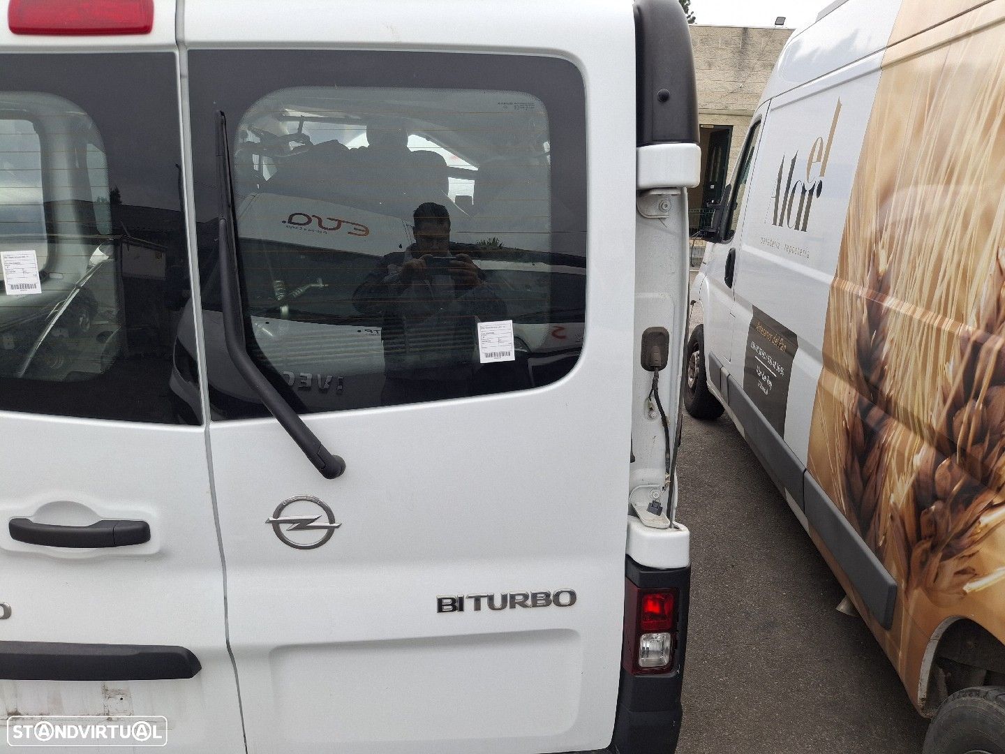 Porta Mala Direita Opel Vivaro B Combi (X82) - 1