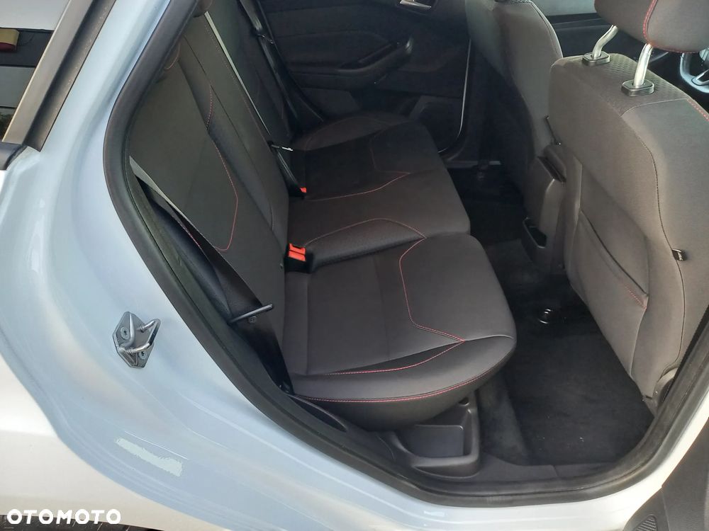 Ford Focus 1.0 EcoBoost ST-Line ASS - 26