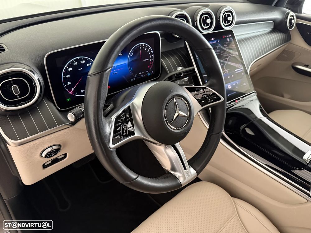 Mercedes-Benz GLC 300 e 4Matic 9G-TRONIC Avantgarde Advanced - 48