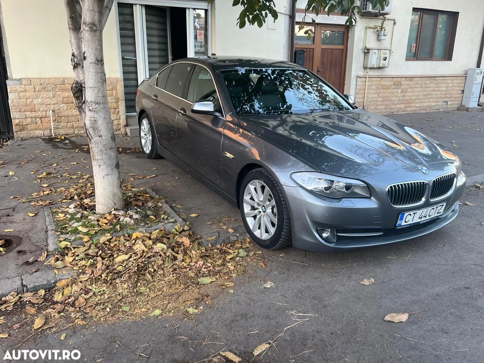 BMW Seria 5 525d xDrive - 1