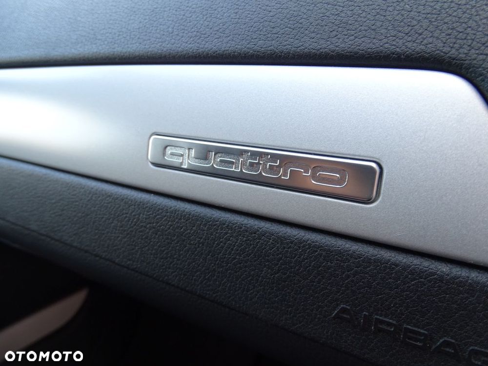 Audi A4 Avant 2.0 TDI S tronic quattro - 33