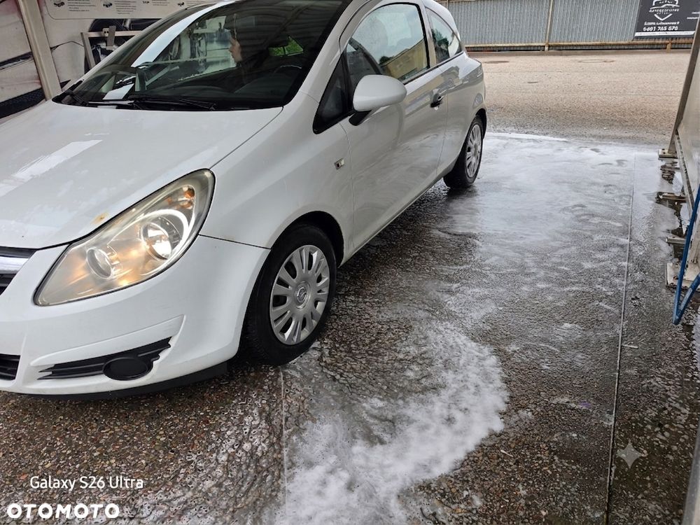 Opel Corsa - 4