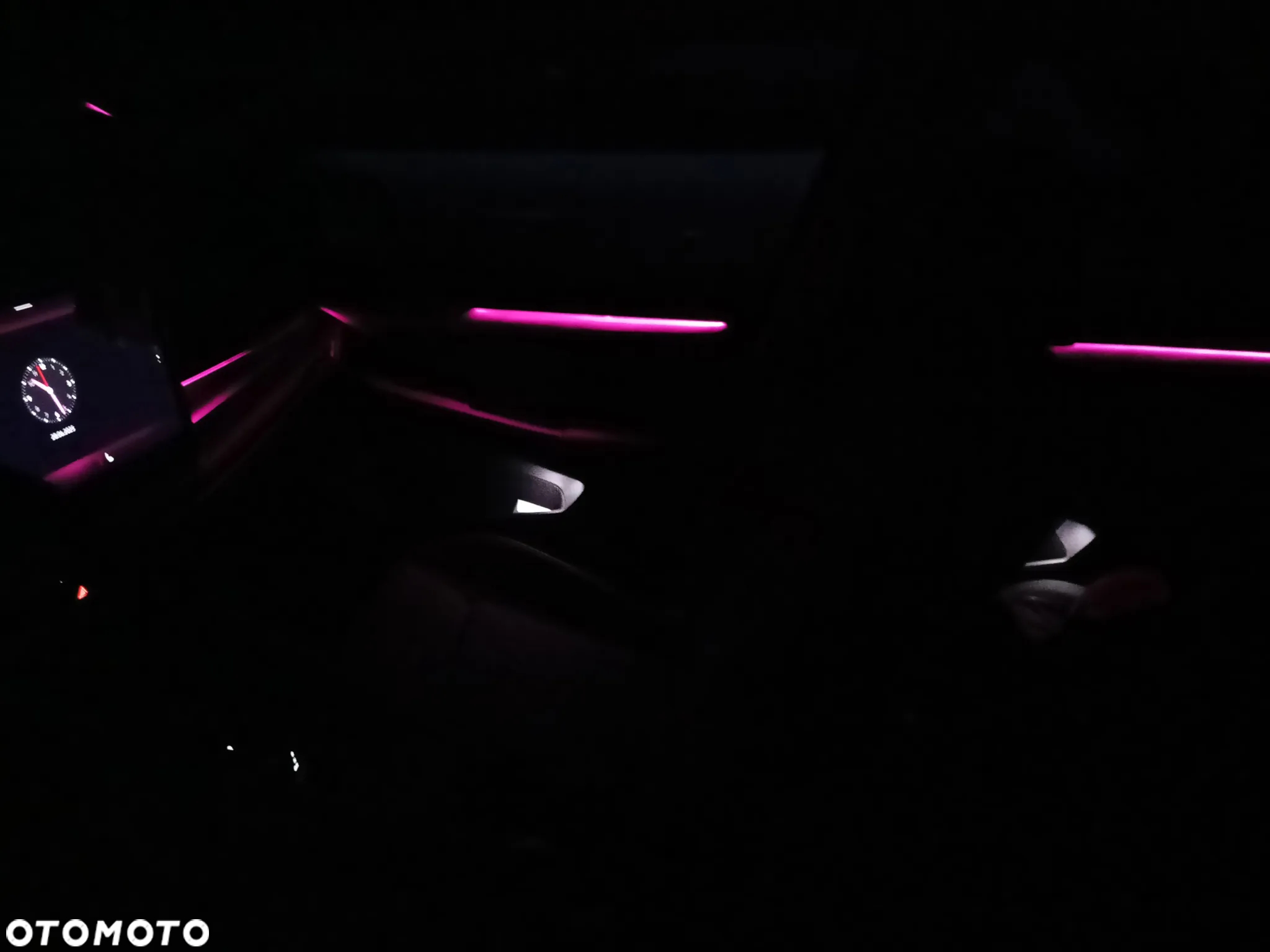 Volkswagen Golf - 17
