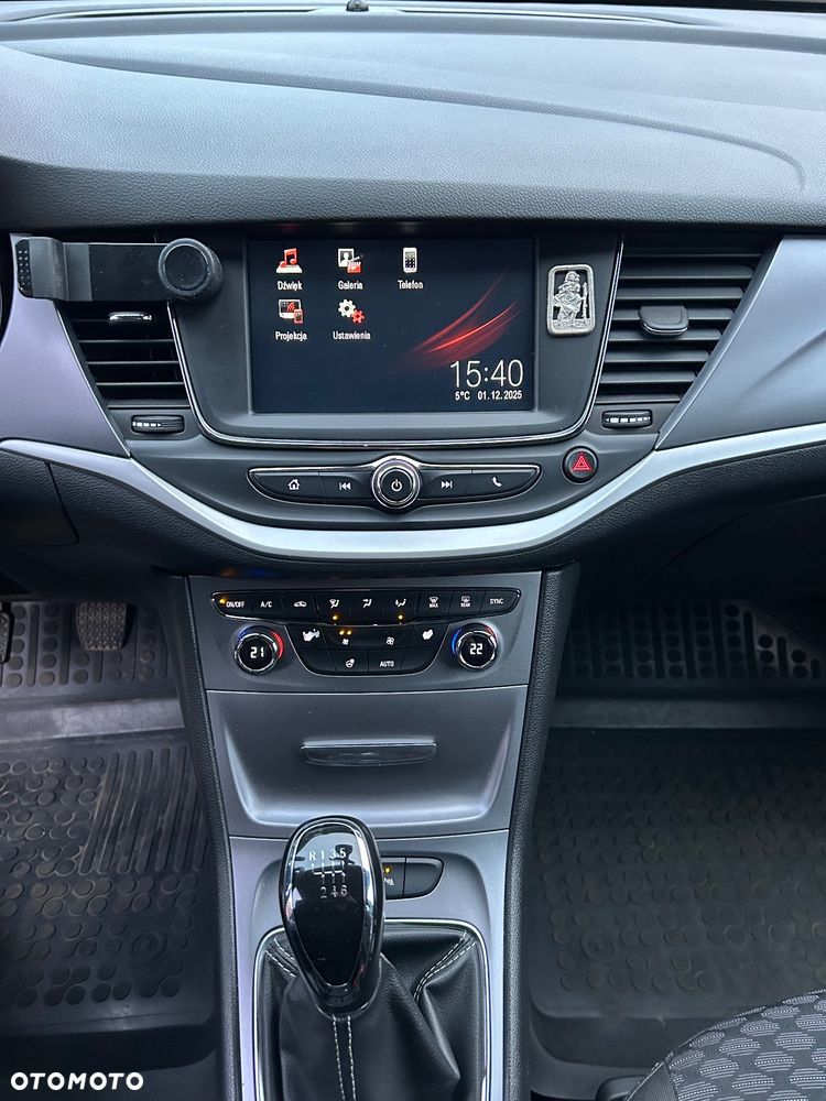 Opel Astra 1.4 T Enjoy - 8