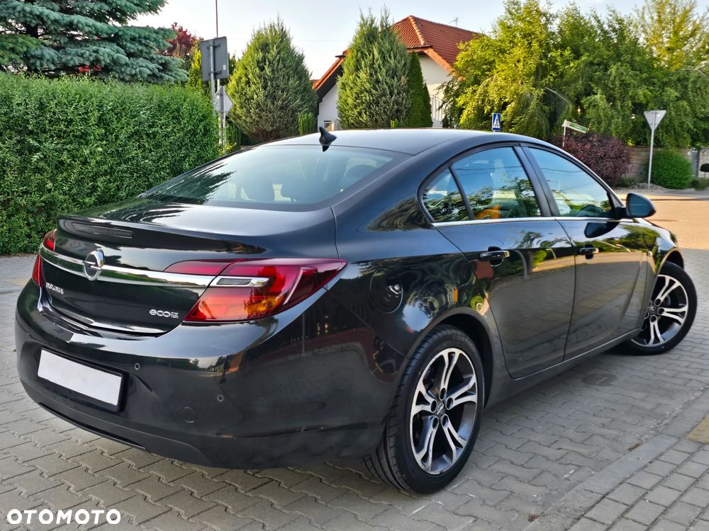 Opel Insignia - 2
