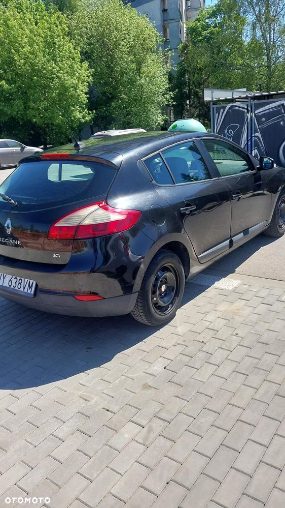 Renault Megane dCi 110 FAP Paris - 4
