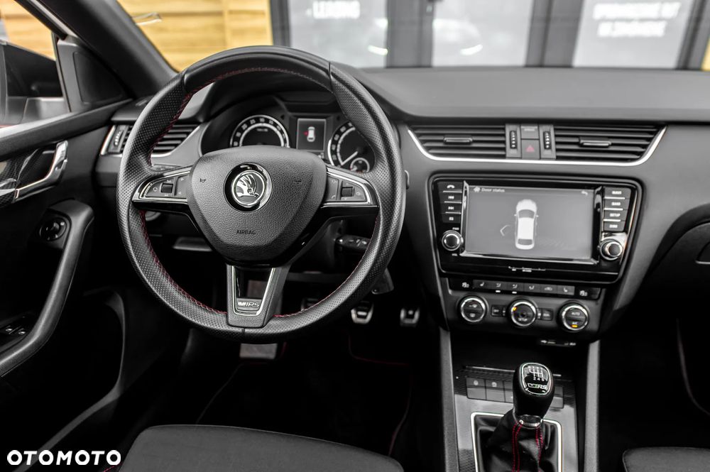 Skoda Octavia 2.0 TDI (Green tec) RS - 26