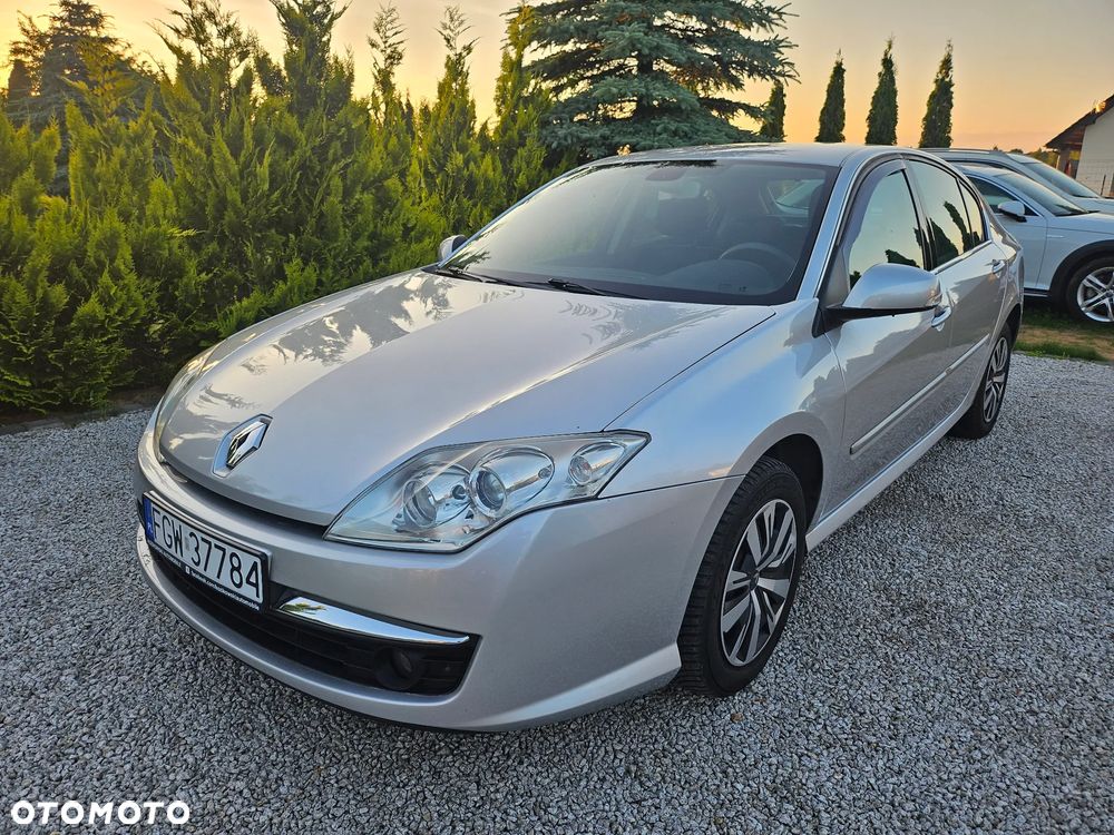 Renault Laguna 1.6 Authentique - 10