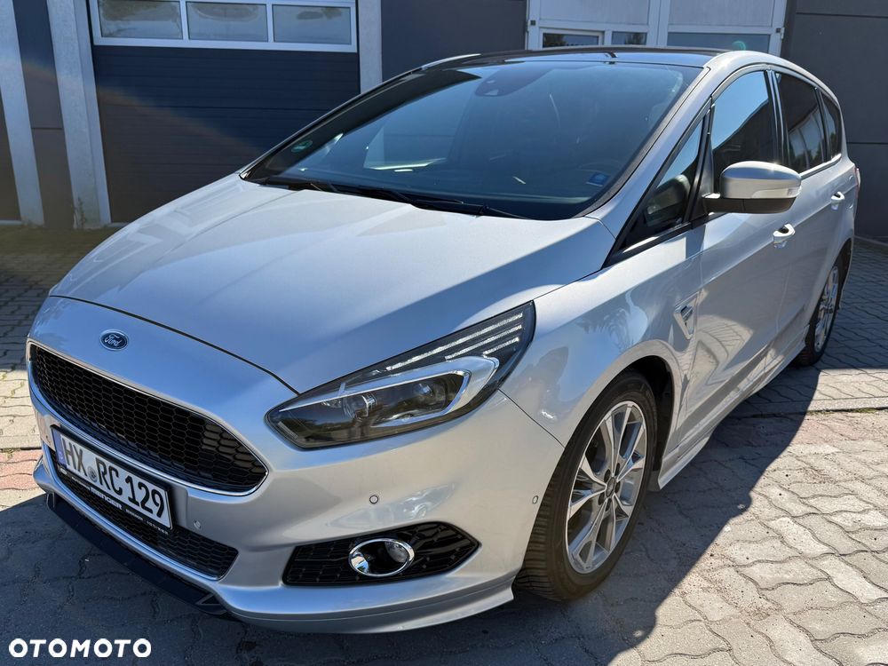 Ford S-Max - 1