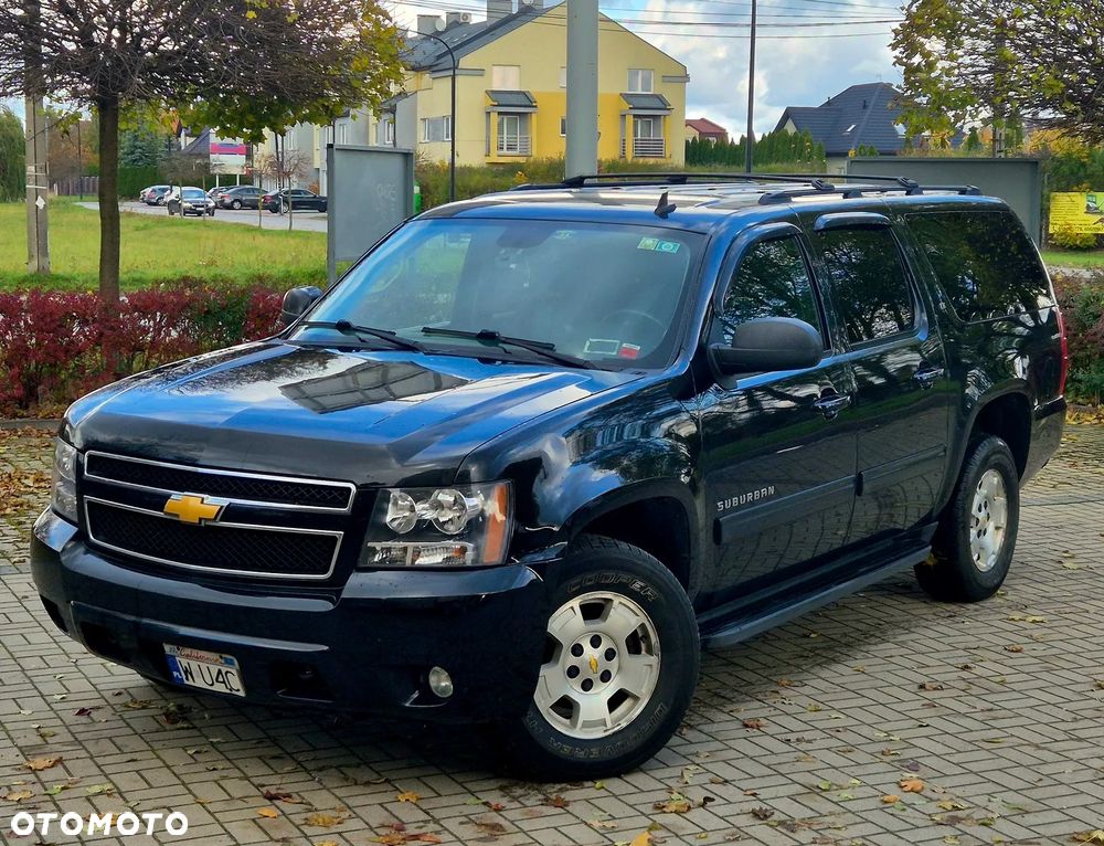 Chevrolet Suburban 5.3 LS 1500 4WD - 9