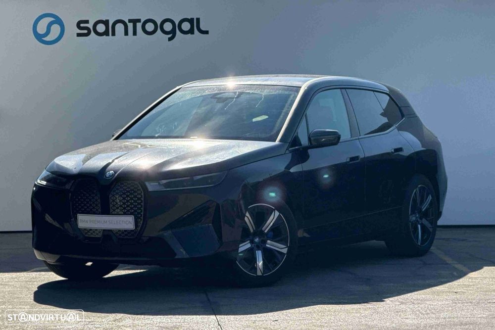 BMW iX xDrive 40 Pack Desportivo - 1