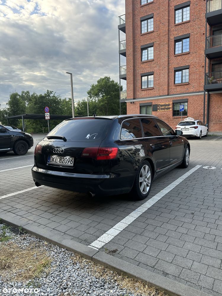 Audi A4 Avant - 1