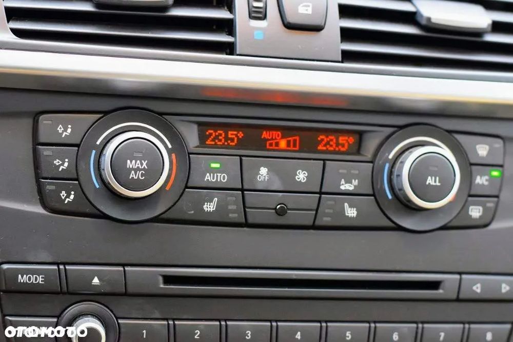 BMW X3 28i xDrive - 6