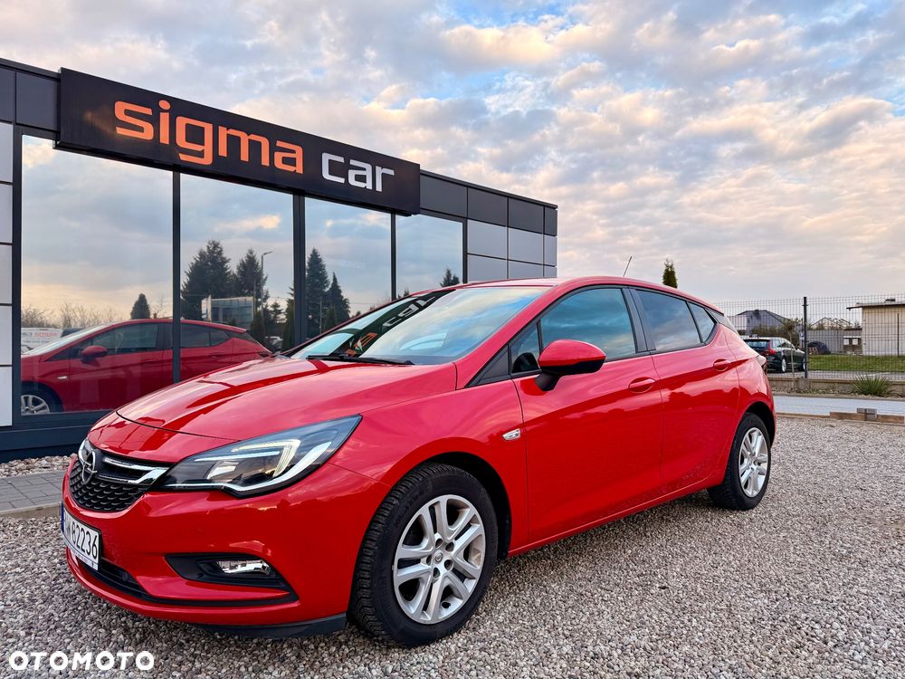 Opel Astra 1.6 CDTI Essentia - 1