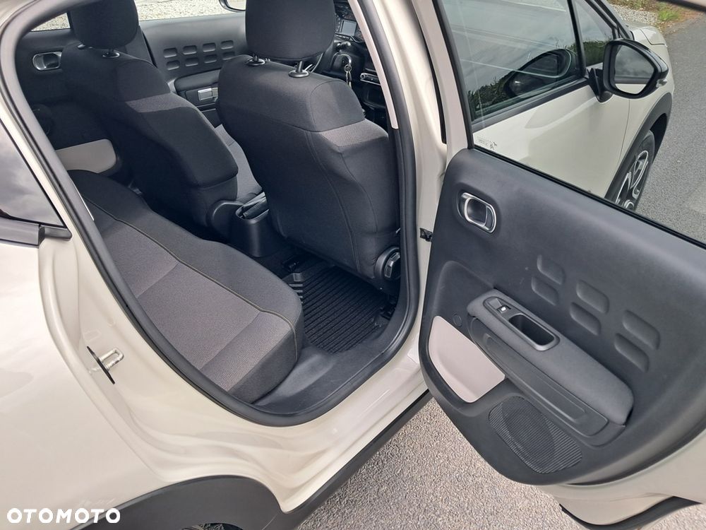 Citroën C3 Pure Tech 110 S&S FEEL - 11