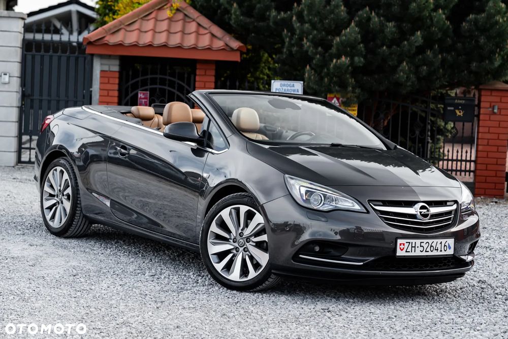 Opel Cascada 1.4 T Cosmo S&S - 3
