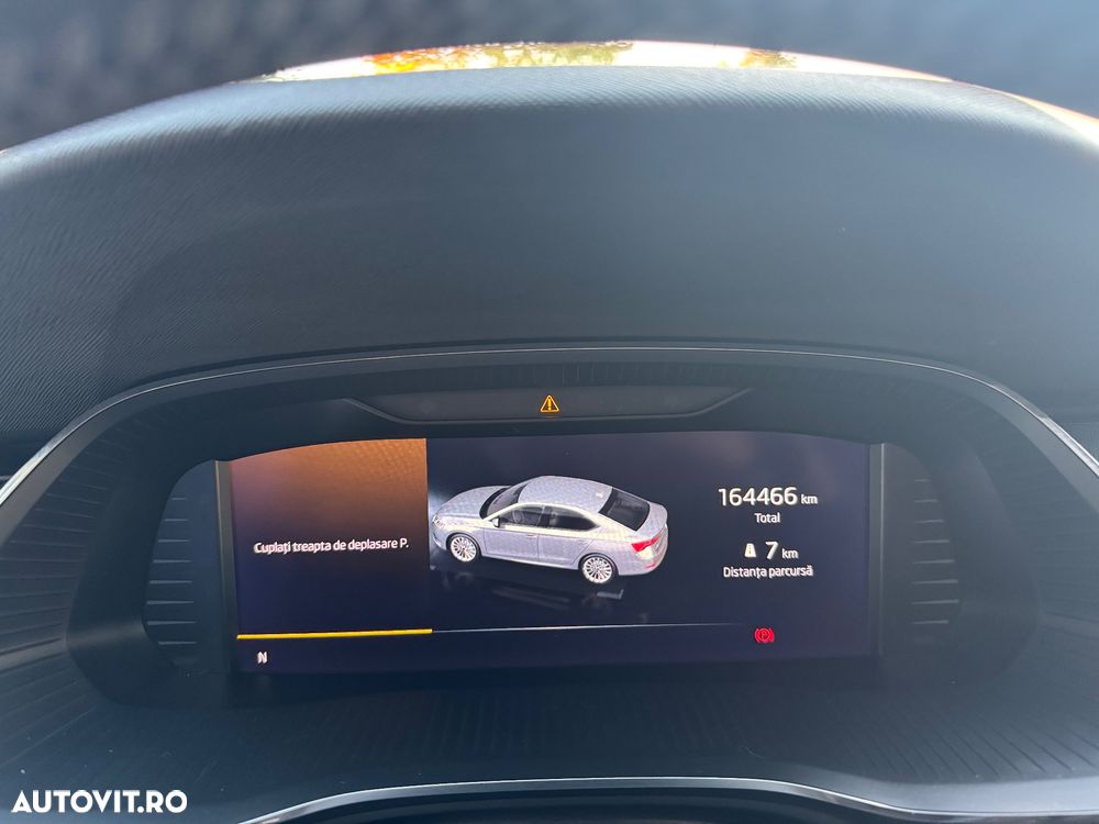 Skoda Octavia 2.0 TDI DSG Ambition - 12