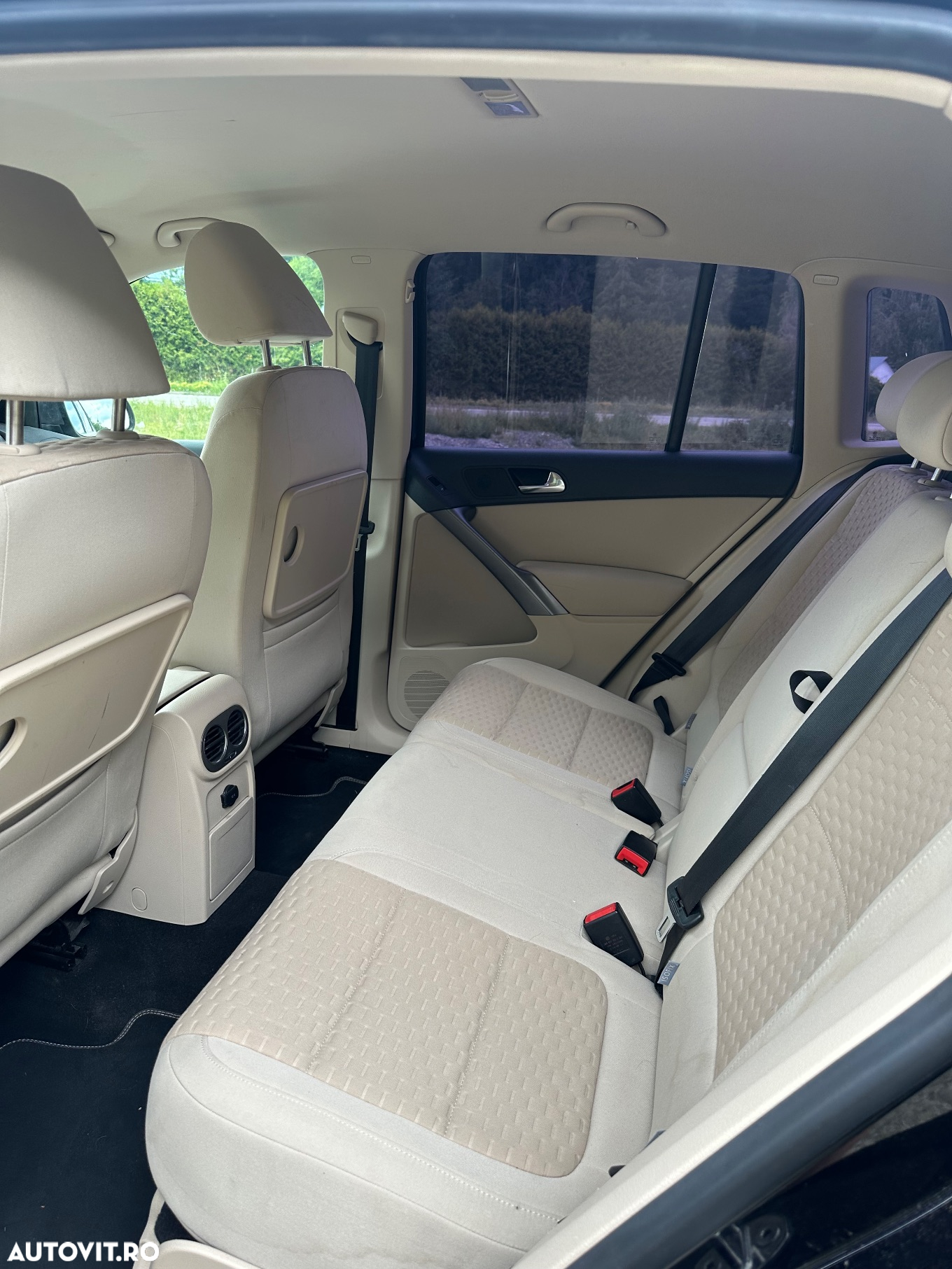 Volkswagen Tiguan 2.0 TDI 4Motion DSG Trend & Fun - 9