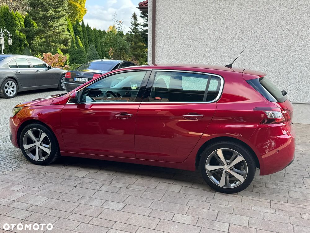 Peugeot 308 2015 photo 2