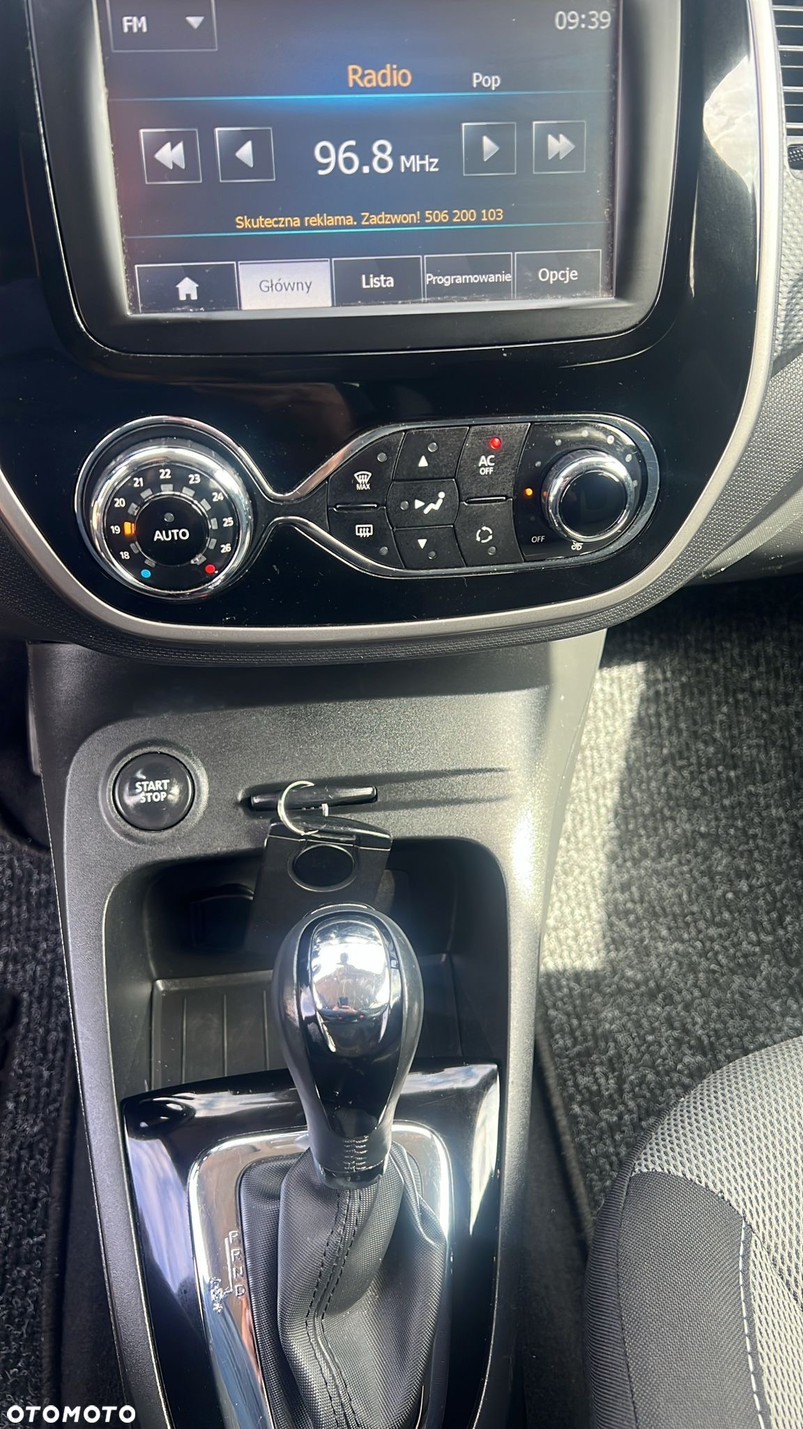 Renault Captur - 27