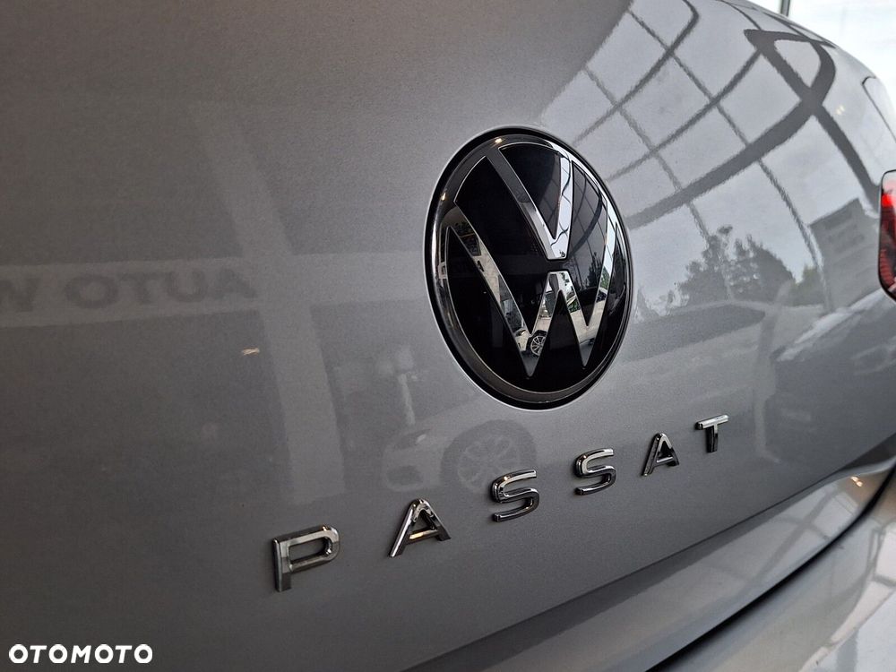 Volkswagen Passat 2.0 TSI Elegance DSG - 17