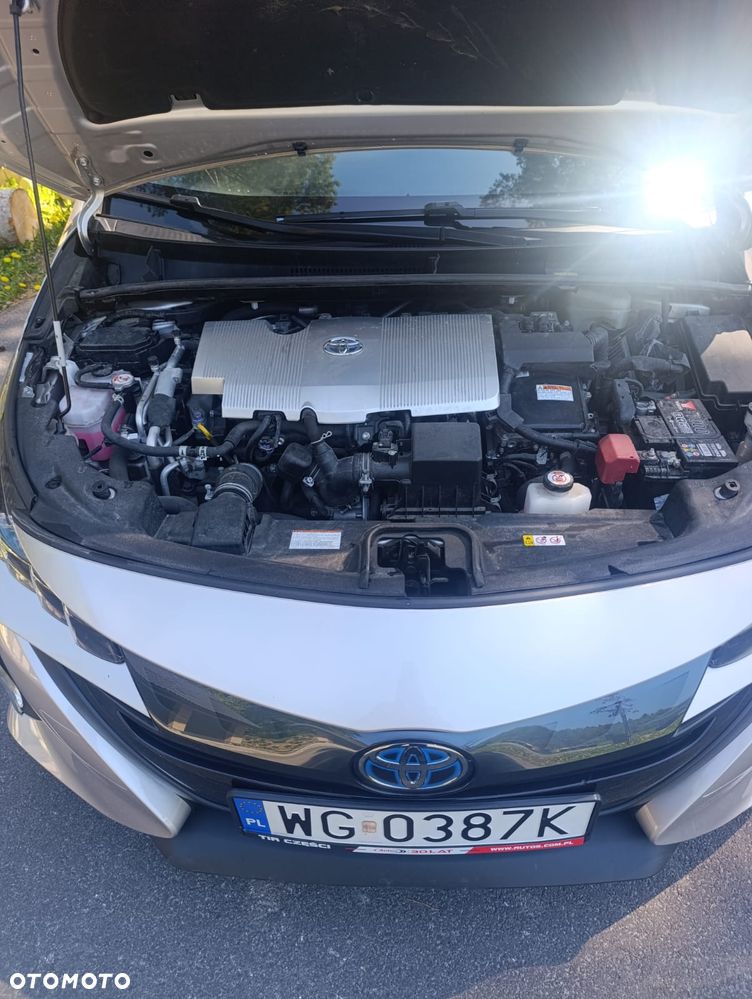 Toyota Prius Hybrid Comfort - 11