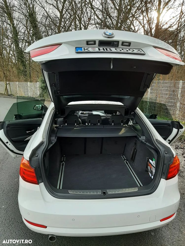 BMW Seria 3 318d GT - 12