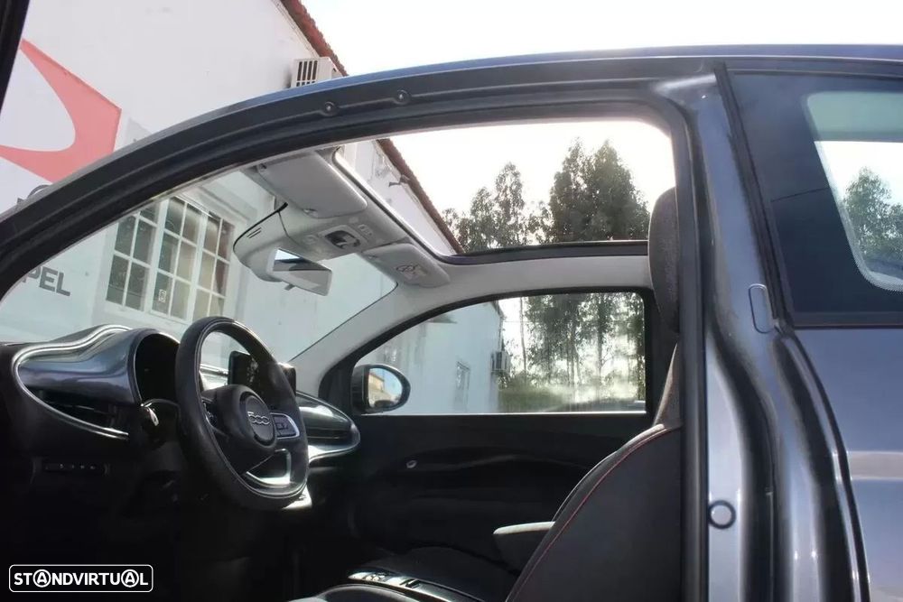 Fiat 500e C Icon - 21